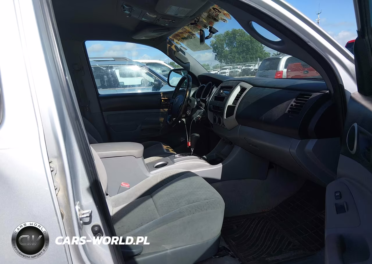 2008 Toyota Tacoma Prerunner V6 VIN:3TMJU62N78M070642 - 5