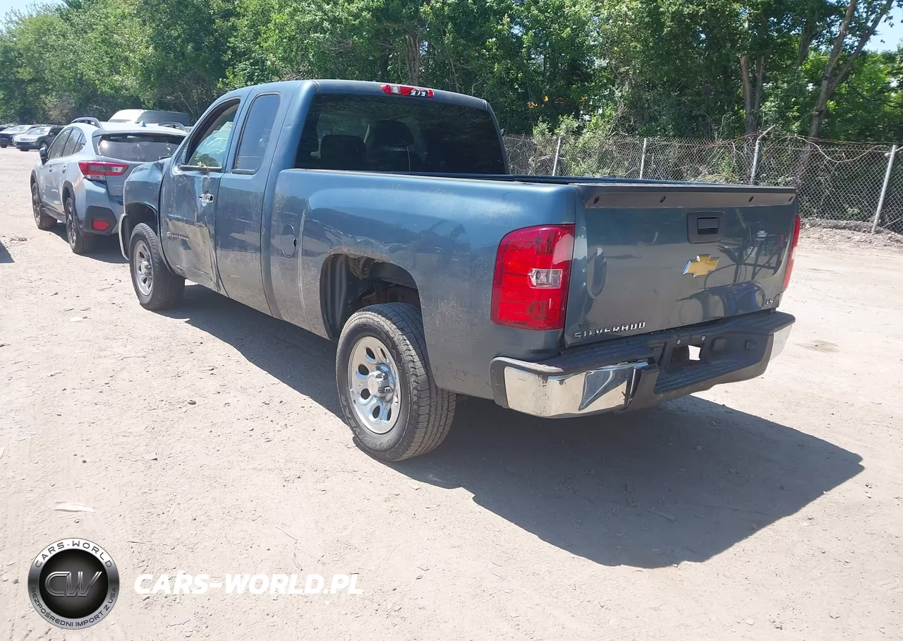 2013 Chevrolet Silverado 1500 Work Truck VIN:1GCRCPEX1DZ175985 - 3