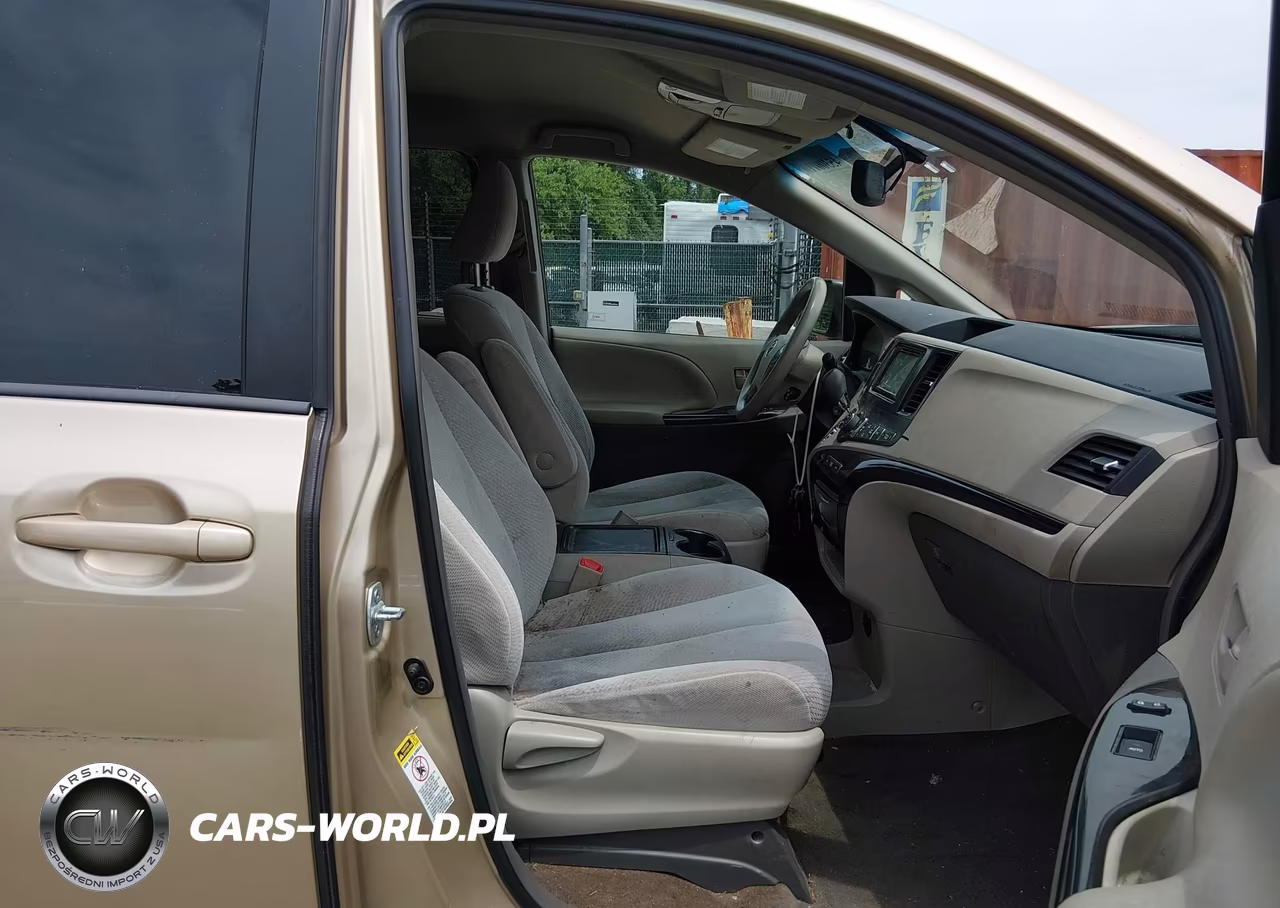 2013 Toyota Sienna Le V6 8 Passenger VIN:5TDKK3DC8DS334997 - 5