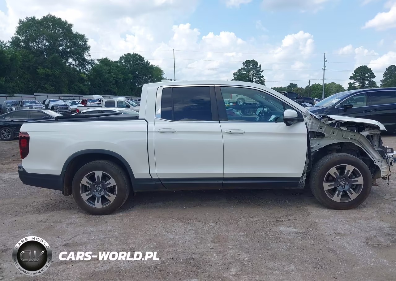 2017 Honda Ridgeline Rtl-T VIN:5FPYK2F67HB011618 - 14
