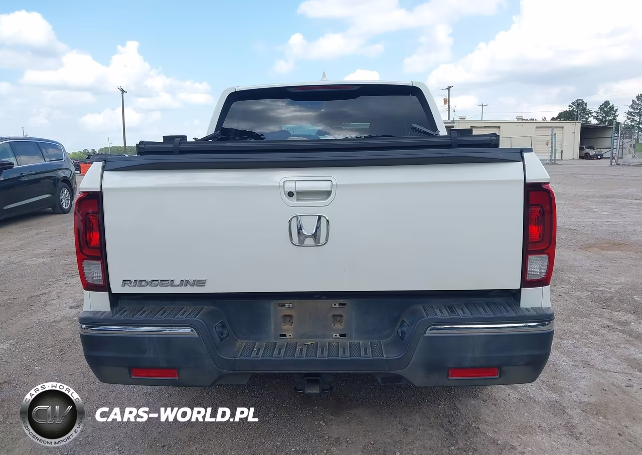 2017 Honda Ridgeline Rtl-T VIN:5FPYK2F67HB011618 - 17