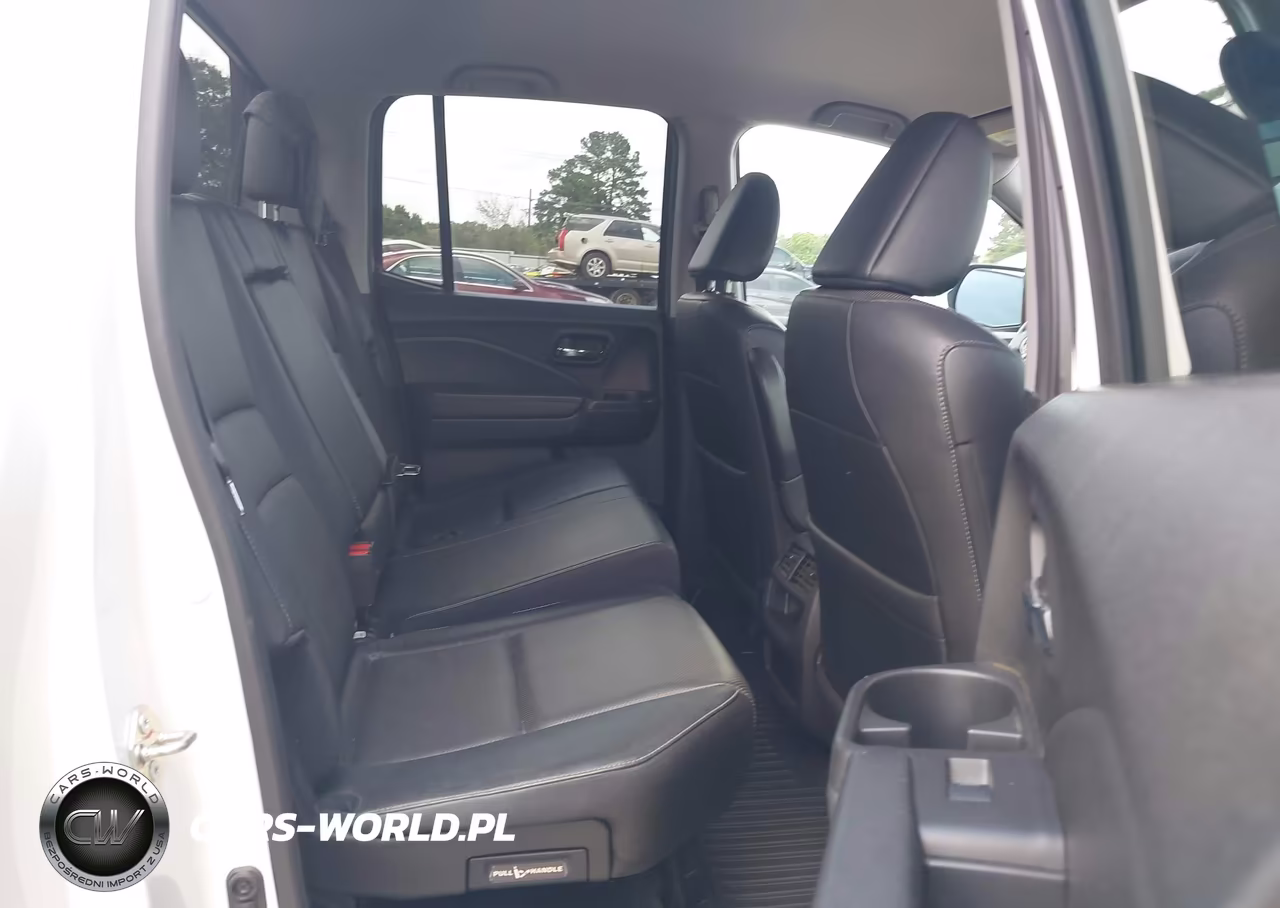 2017 Honda Ridgeline Rtl-T VIN:5FPYK2F67HB011618 - 8