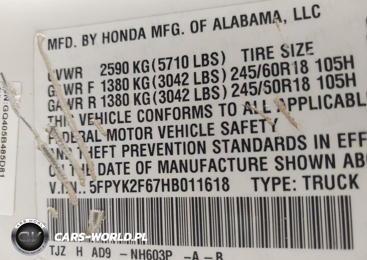 2017 Honda Ridgeline Rtl-T VIN:5FPYK2F67HB011618 - 9