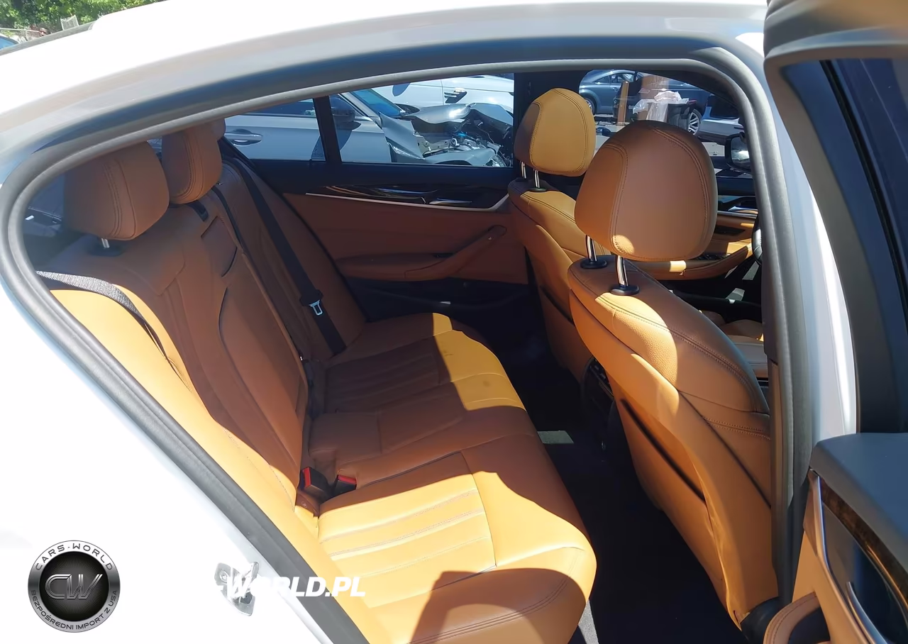 2019 BMW 530I xDrive VIN:WBAJA7C55KG910929 - 8