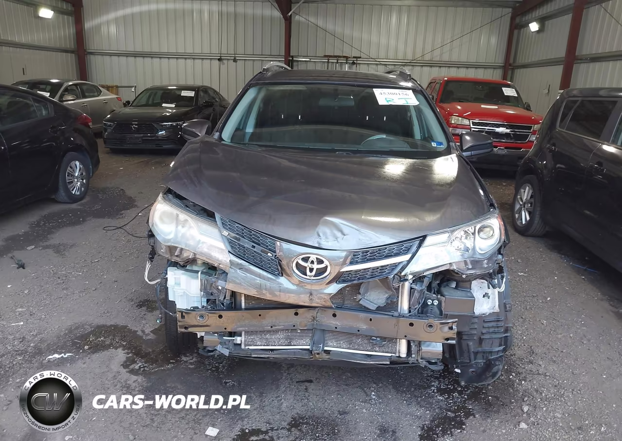 2015 Toyota Rav4 Le VIN:2T3BFREV9FW260885 - 12