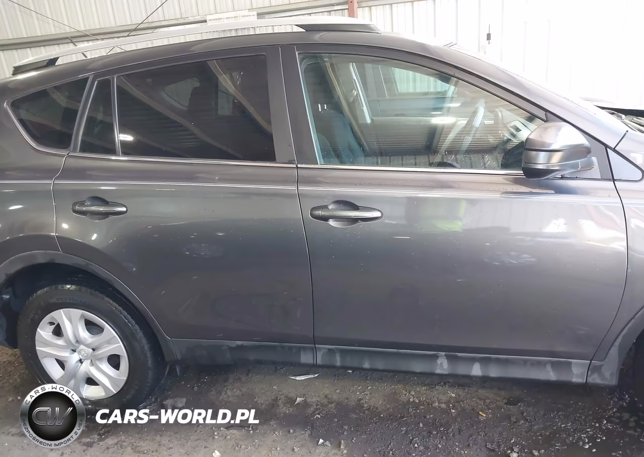 2015 Toyota Rav4 Le VIN:2T3BFREV9FW260885 - 13