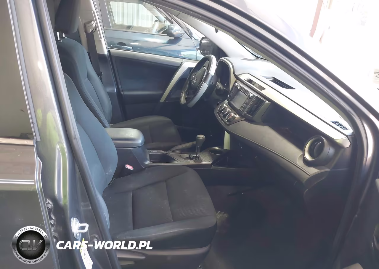2015 Toyota Rav4 Le VIN:2T3BFREV9FW260885 - 5
