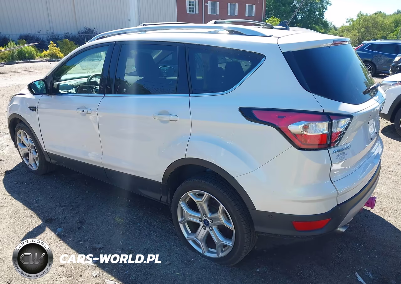 2018 Ford Escape Titanium VIN:1FMCU9J97JUA87811 - 3