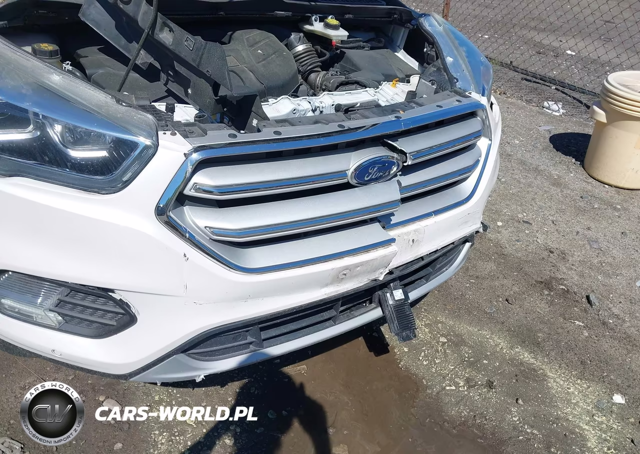 2018 Ford Escape Titanium VIN:1FMCU9J97JUA87811 - 6