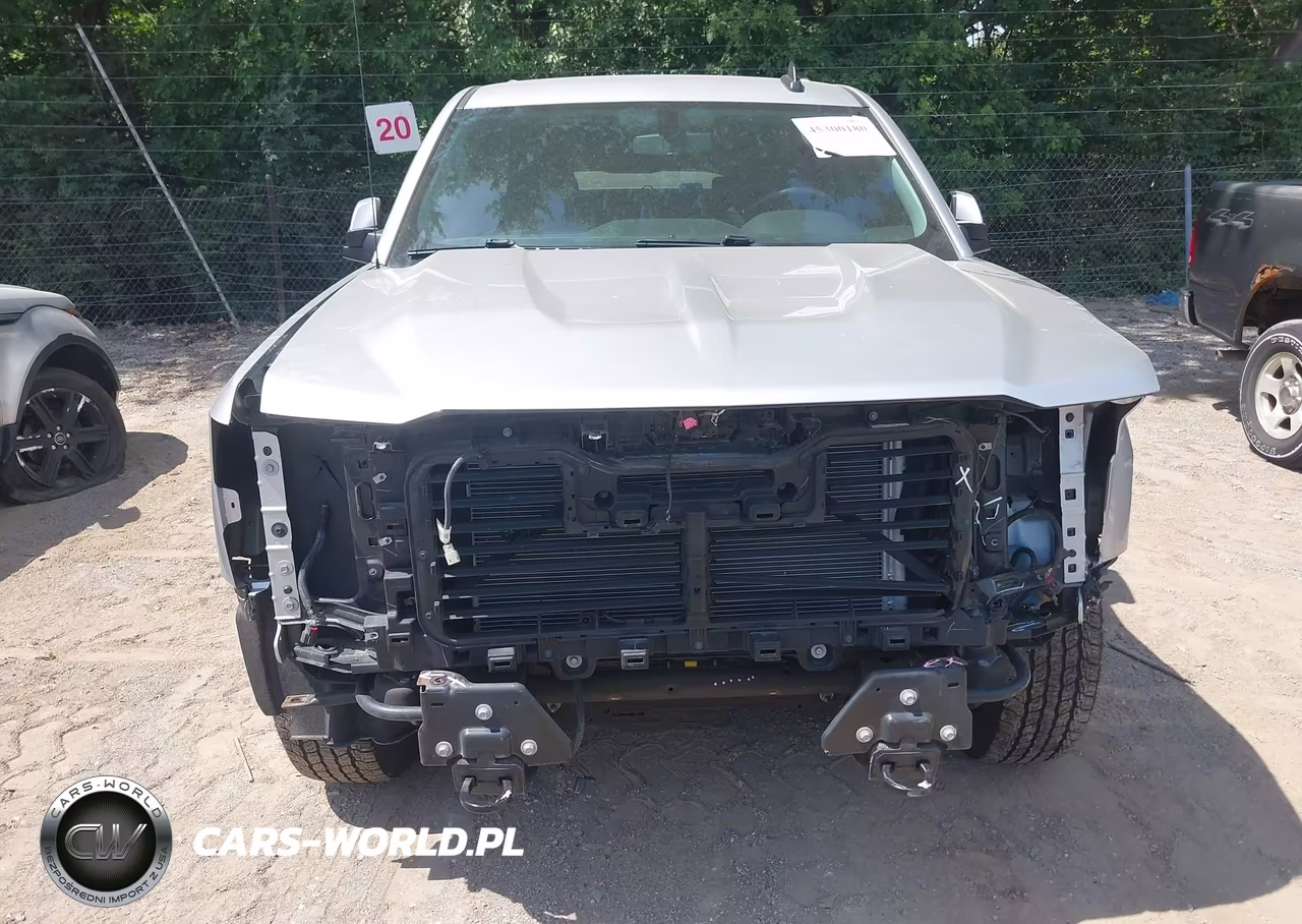 2017 Chevrolet Silverado 1500 2Lt VIN:3GCUKREC7HG418193 - 12