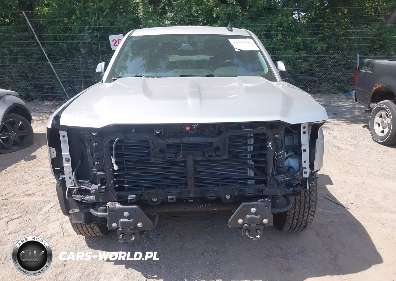 2017 Chevrolet Silverado 1500 2Lt VIN:3GCUKREC7HG418193 - 6