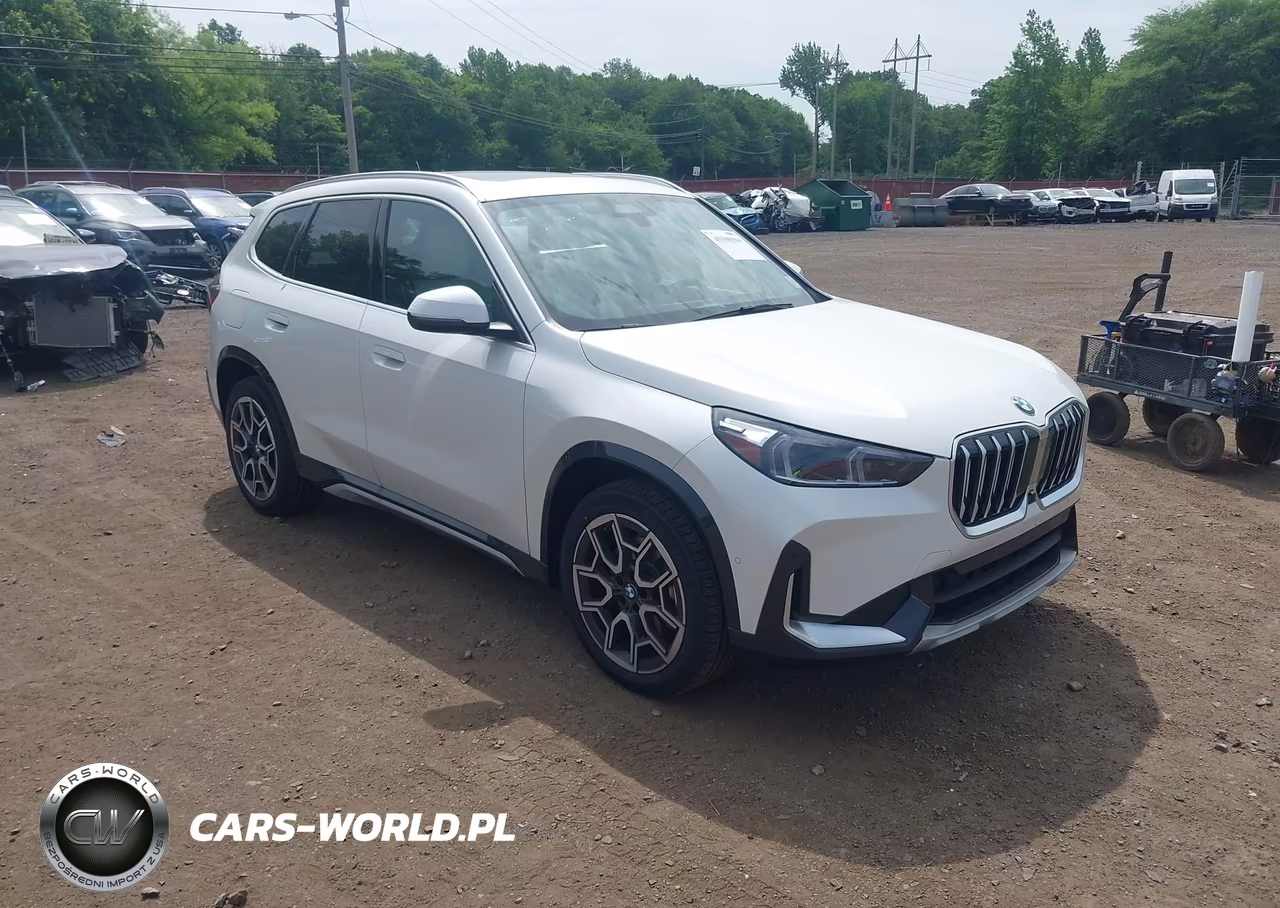 2026 BMW X1 xDrive28I – zdjęcie 1 z 18