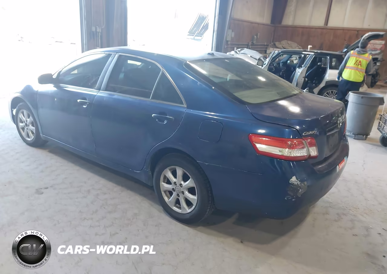 2011 Toyota Camry Le VIN:4T1BF3EK1BU221729 - 3