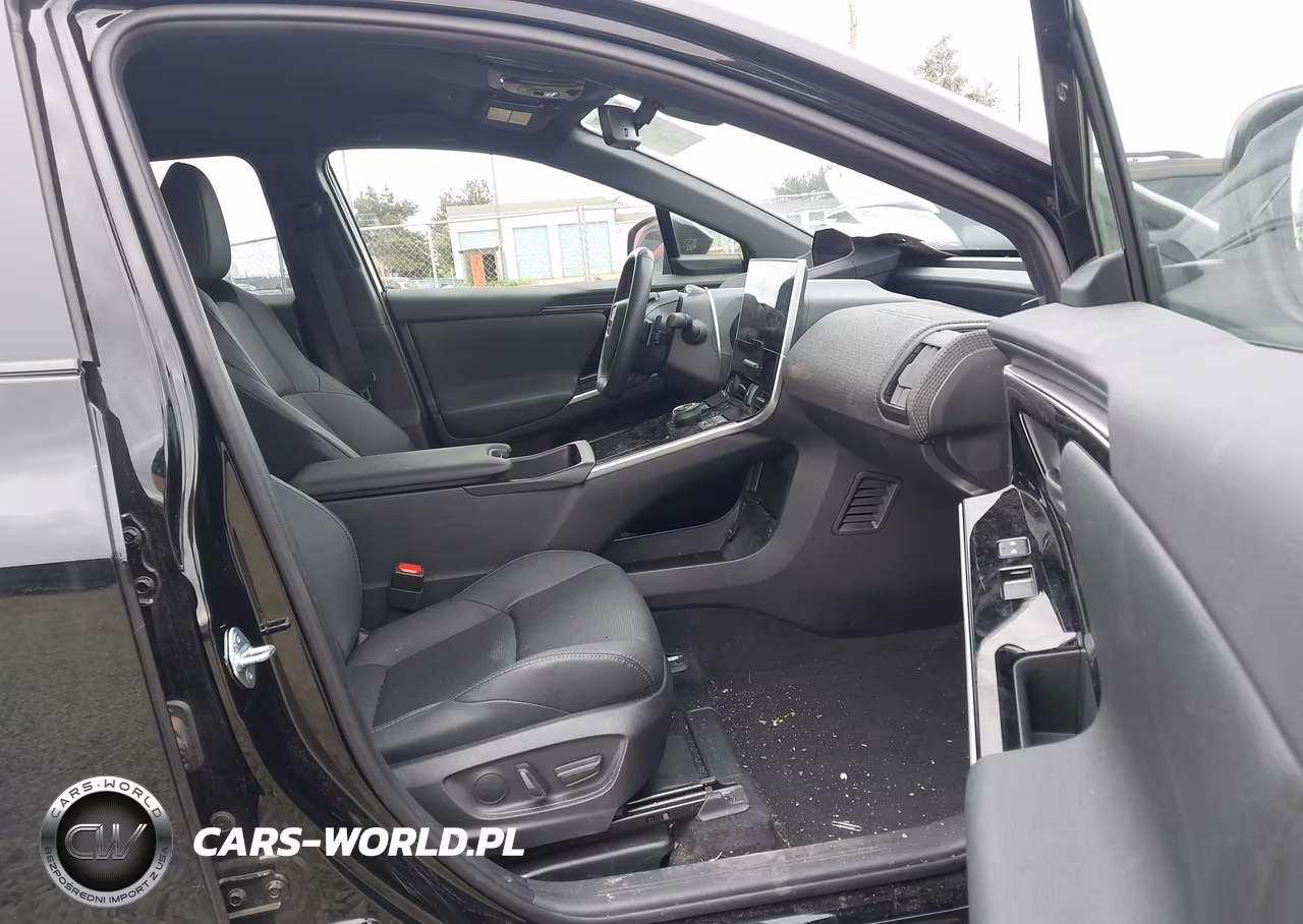 2024 Subaru Solterra Limited VIN:JTMABABA4RA089895 - 5