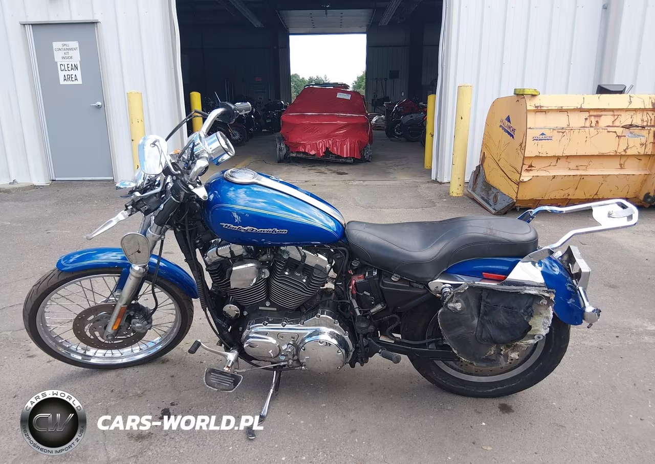 2007 Harley-Davidson Xl1200 C VIN:1HD1CT3137K449462 - 12