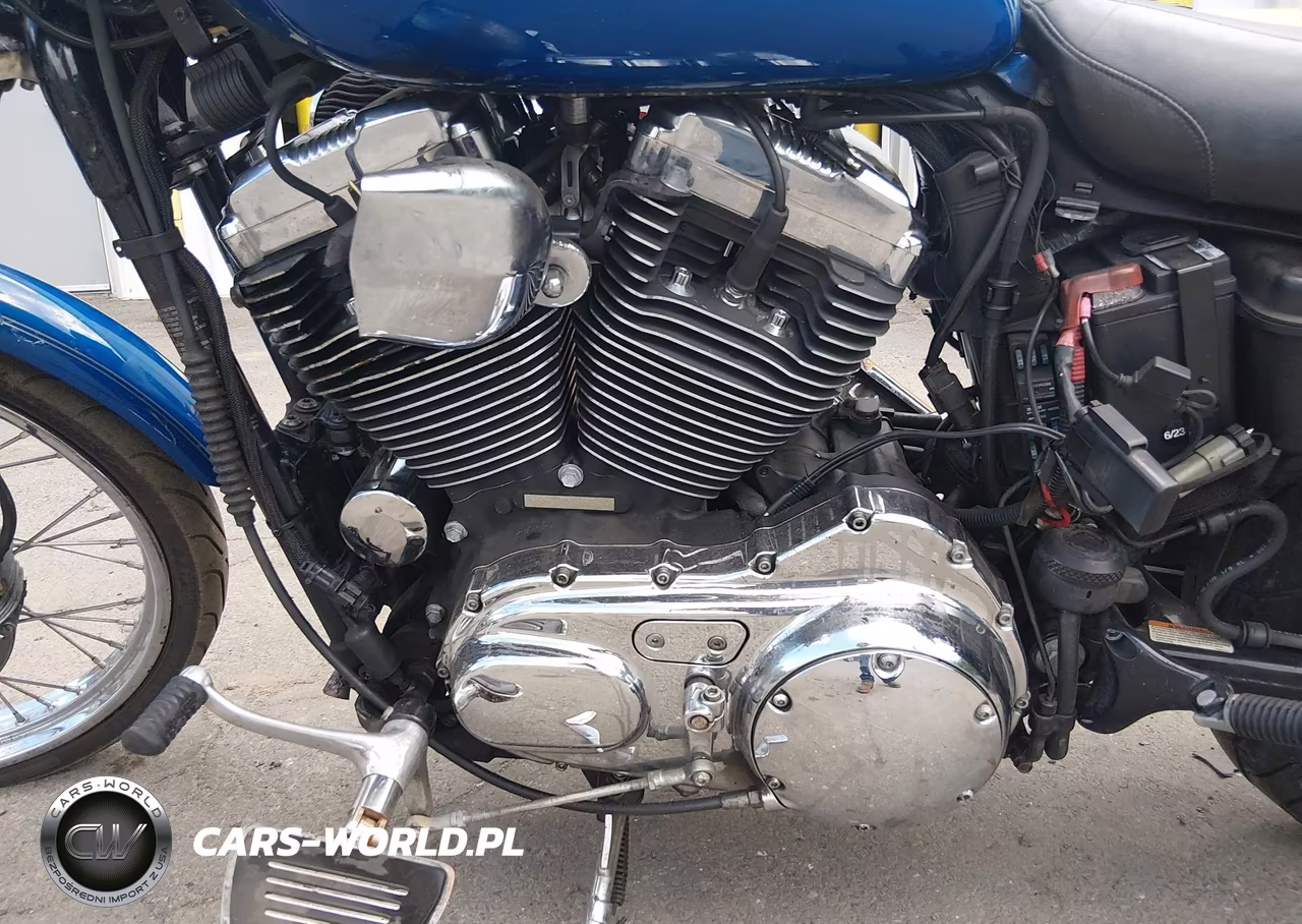 2007 Harley-Davidson Xl1200 C VIN:1HD1CT3137K449462 - 9