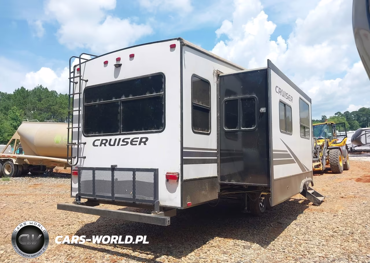 2019 Crossroads Other VIN:4YDF33922K9320570 - 4