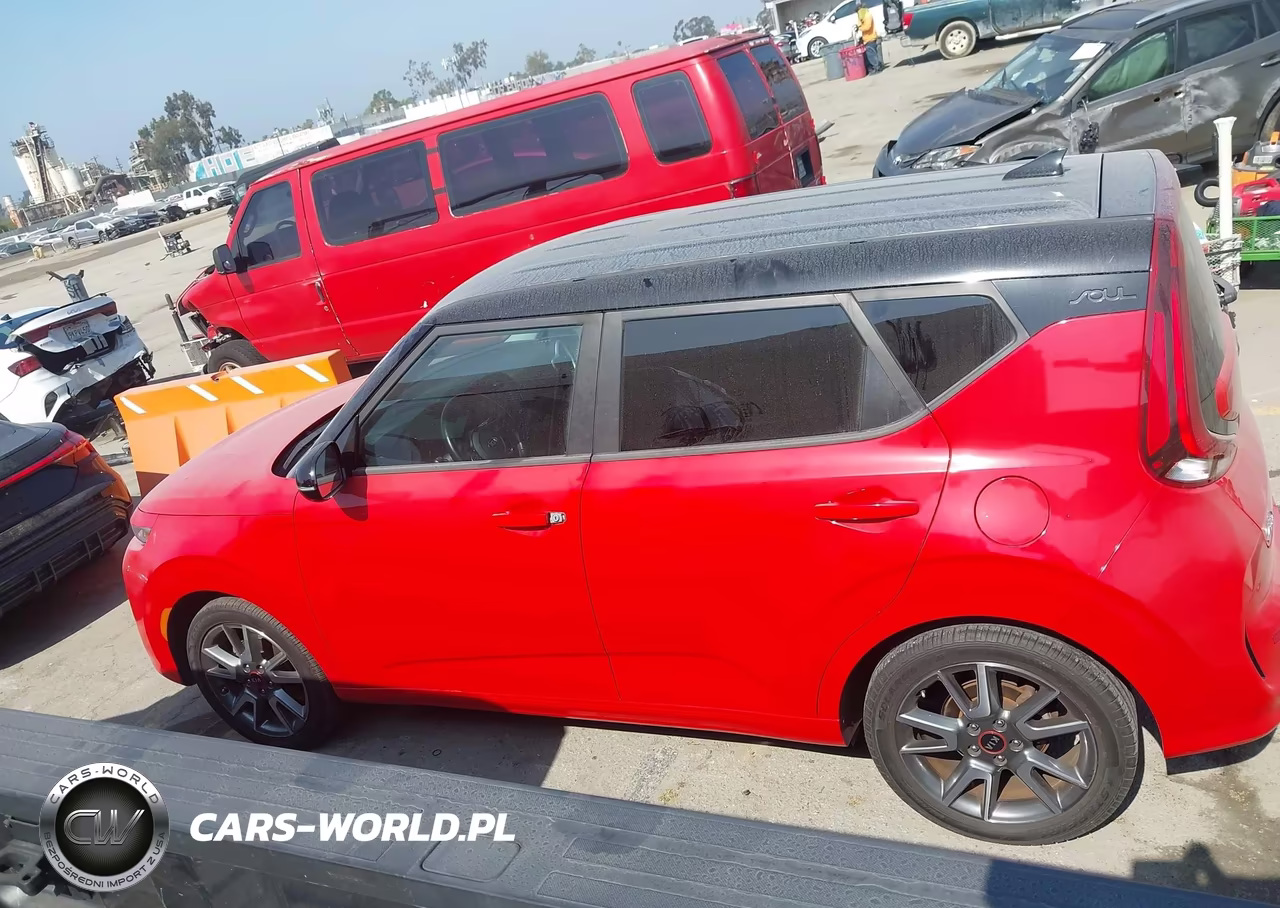 2020 Kia Soul Gt-Line VIN:KNDJ63AU8L7095327 - 14