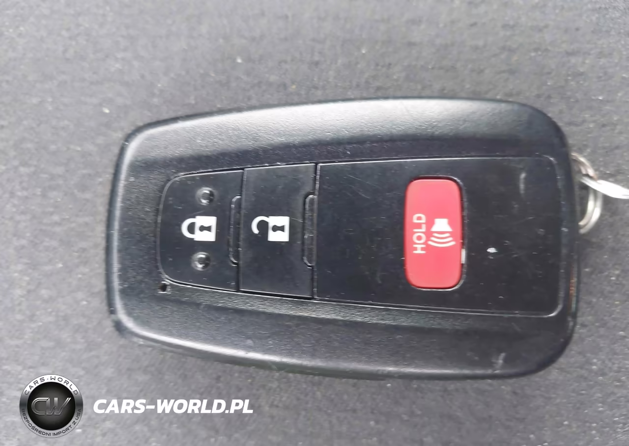2021 Toyota Prius Le VIN:JTDKAMFU3M3141687 - 11