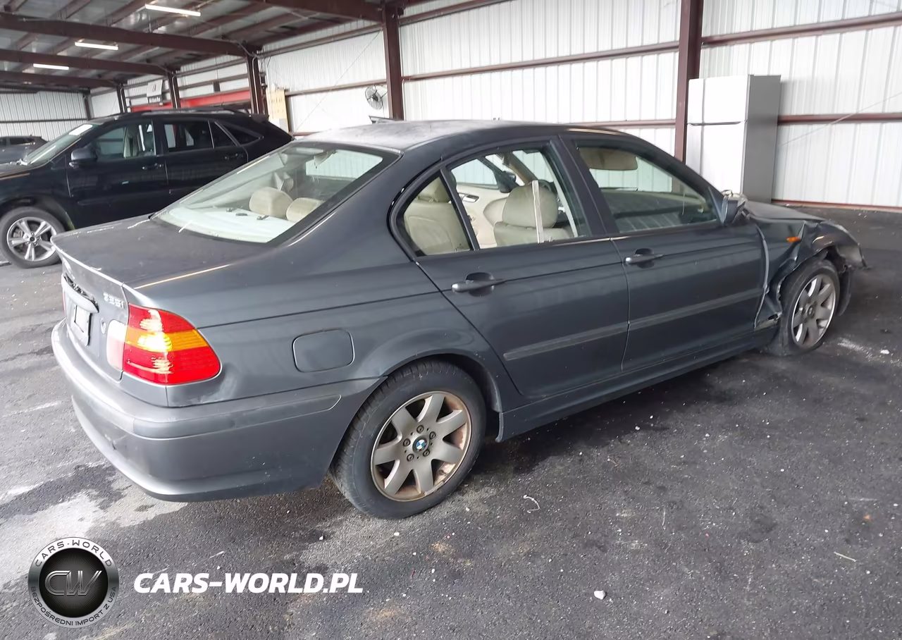 2003 BMW 325I VIN:WBAEV33473KL81102 - 4