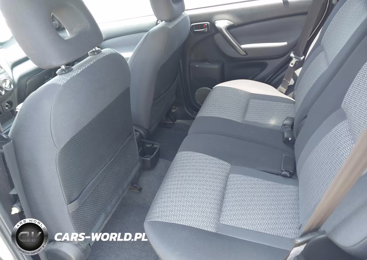 2005 Toyota Rav4 VIN:JTEHD20V650046921 - 8
