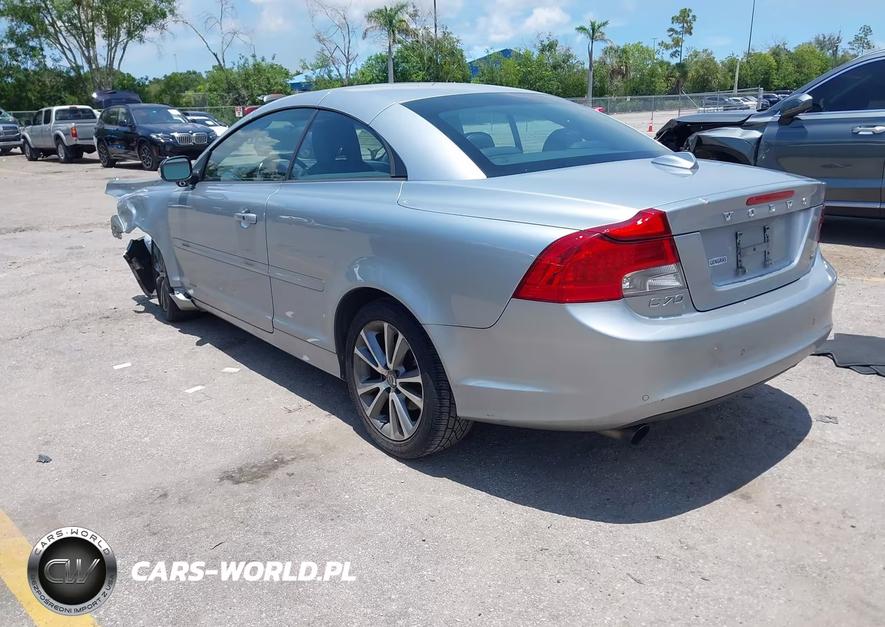 2011 Volvo C70 T5 VIN:YV1672MCXBJ109756 - 3