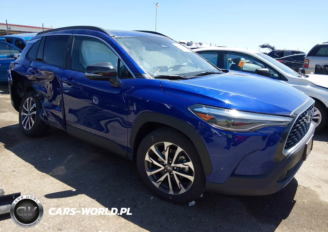 2025 Toyota Corolla Cross Xle – zdjęcie 1 z 17