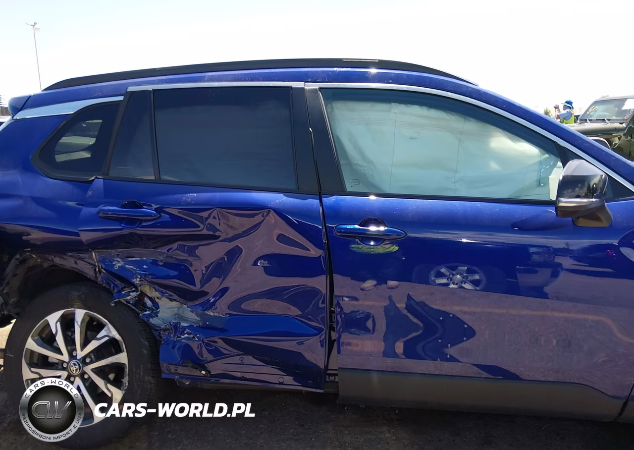 2025 Toyota Corolla Cross Xle VIN:7MUDAABG5SV138797 - 14