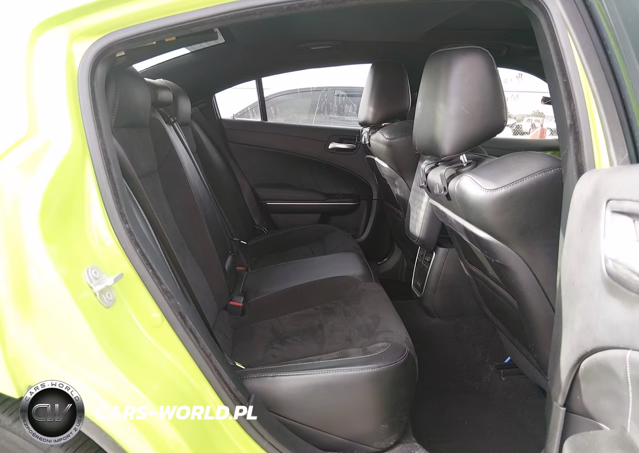 2023 Dodge Charger Scat Pack VIN:2C3CDXGJ0PH506690 - 8