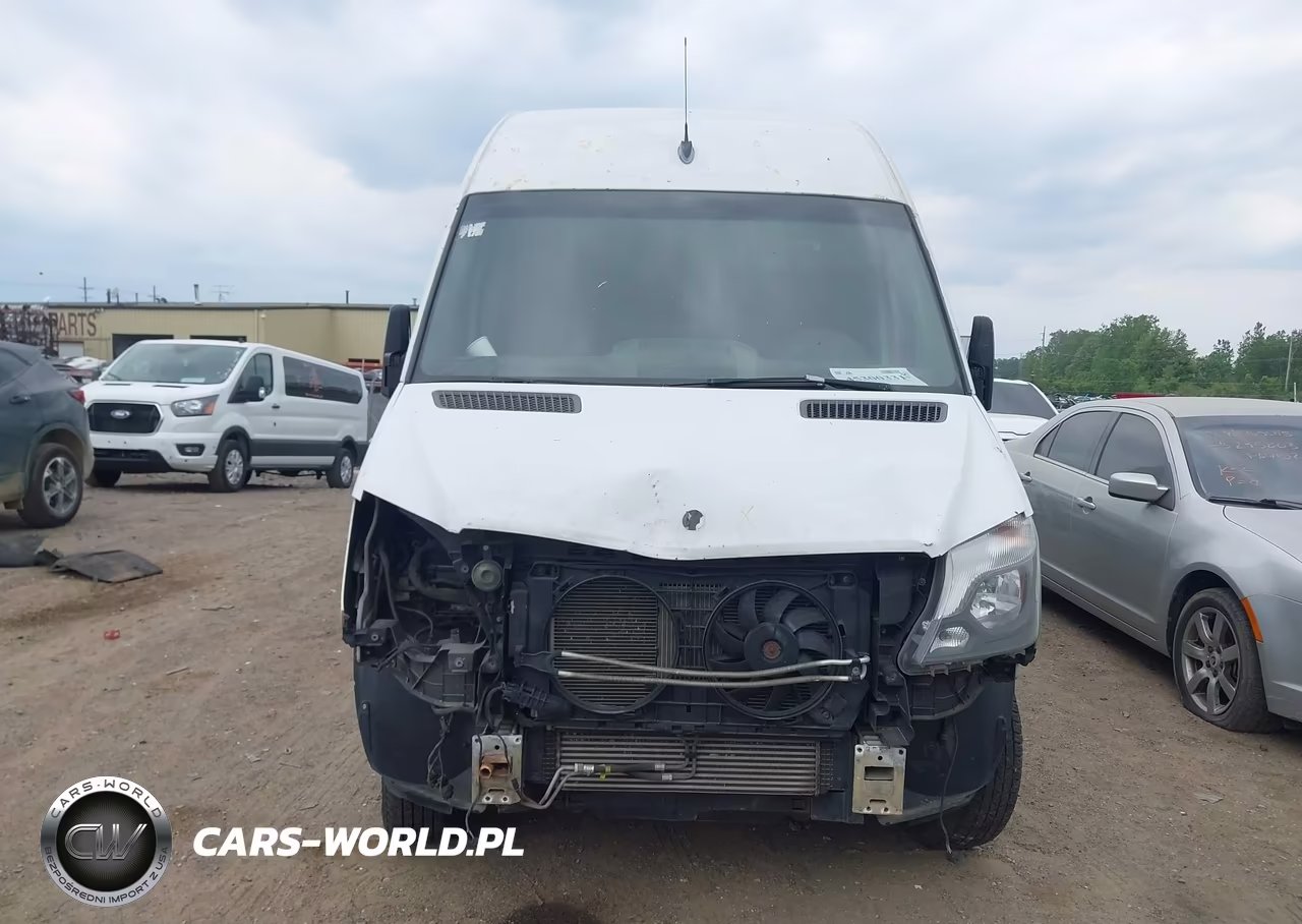 2015 Mercedes-Benz Sprinter 3500 High Roof VIN:WD3PF1DC1FP128815 - 12