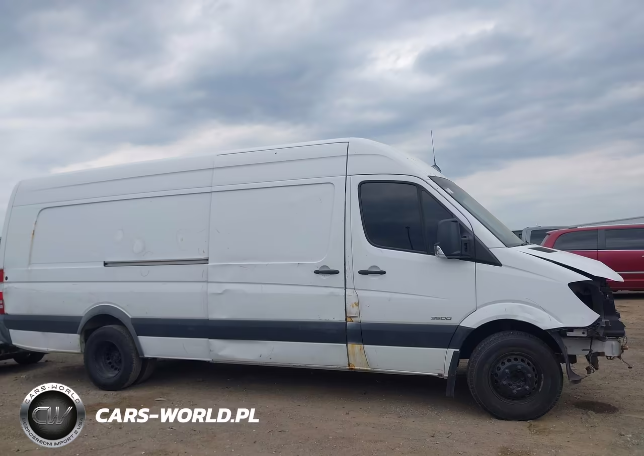 2015 Mercedes-Benz Sprinter 3500 High Roof VIN:WD3PF1DC1FP128815 - 13