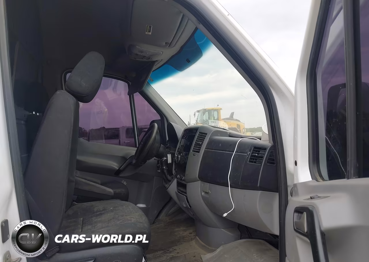 2015 Mercedes-Benz Sprinter 3500 High Roof VIN:WD3PF1DC1FP128815 - 5