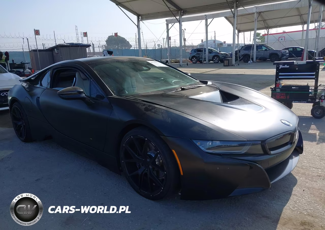 2014 BMW I8 – zdjęcie 1 z 18