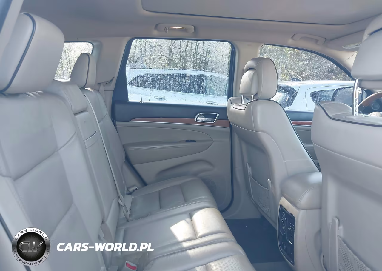 2012 Jeep Grand Cherokee Overland VIN:1C4RJFCGXCC208244 - 8