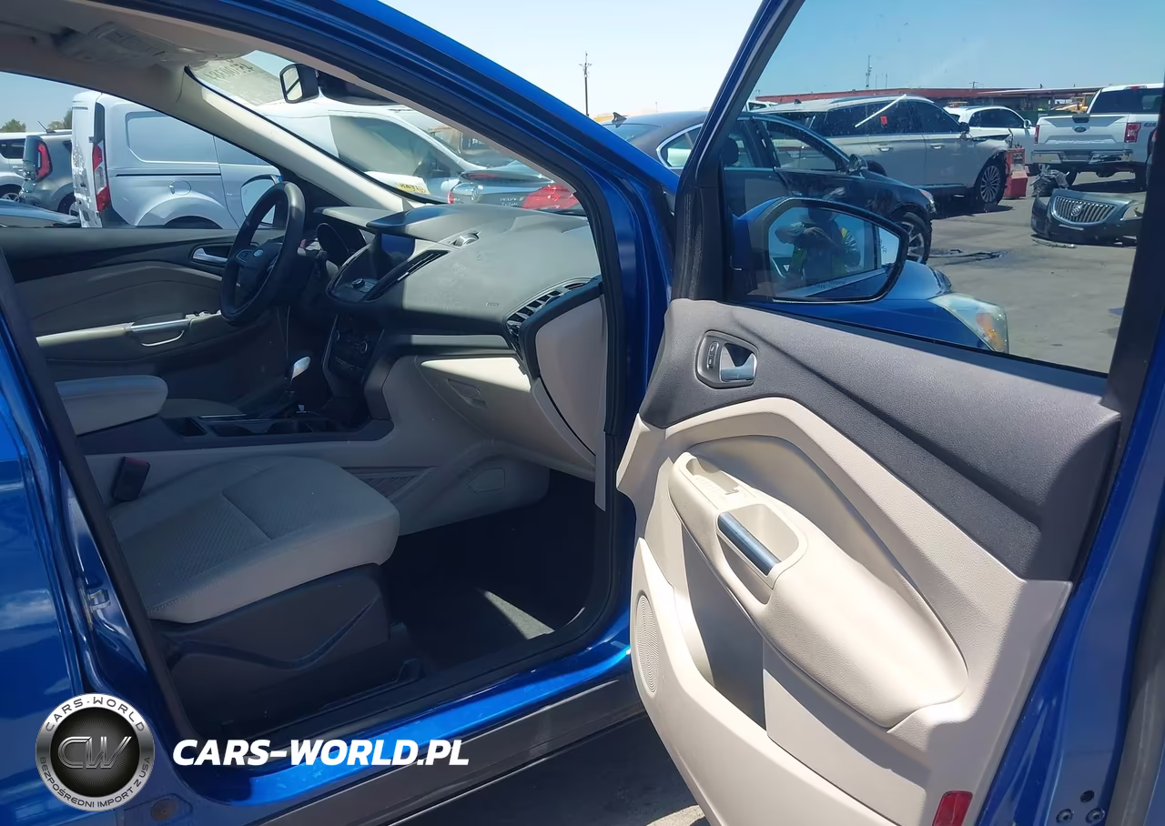 2019 Ford Escape Se VIN:1FMCU0GD5KUC27749 - 5