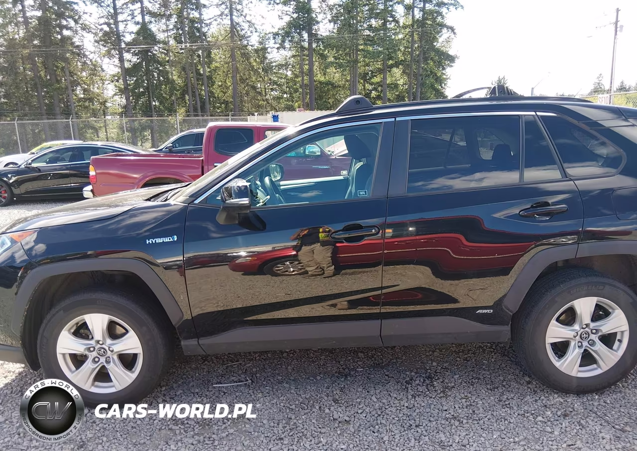 2020 Toyota Rav4 Hybrid Xle VIN:2T3RWRFV4LW057072 - 14