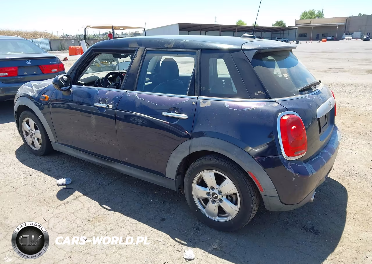 2015 Mini Hardtop Cooper VIN:WMWXS5C58FT828315 - 3