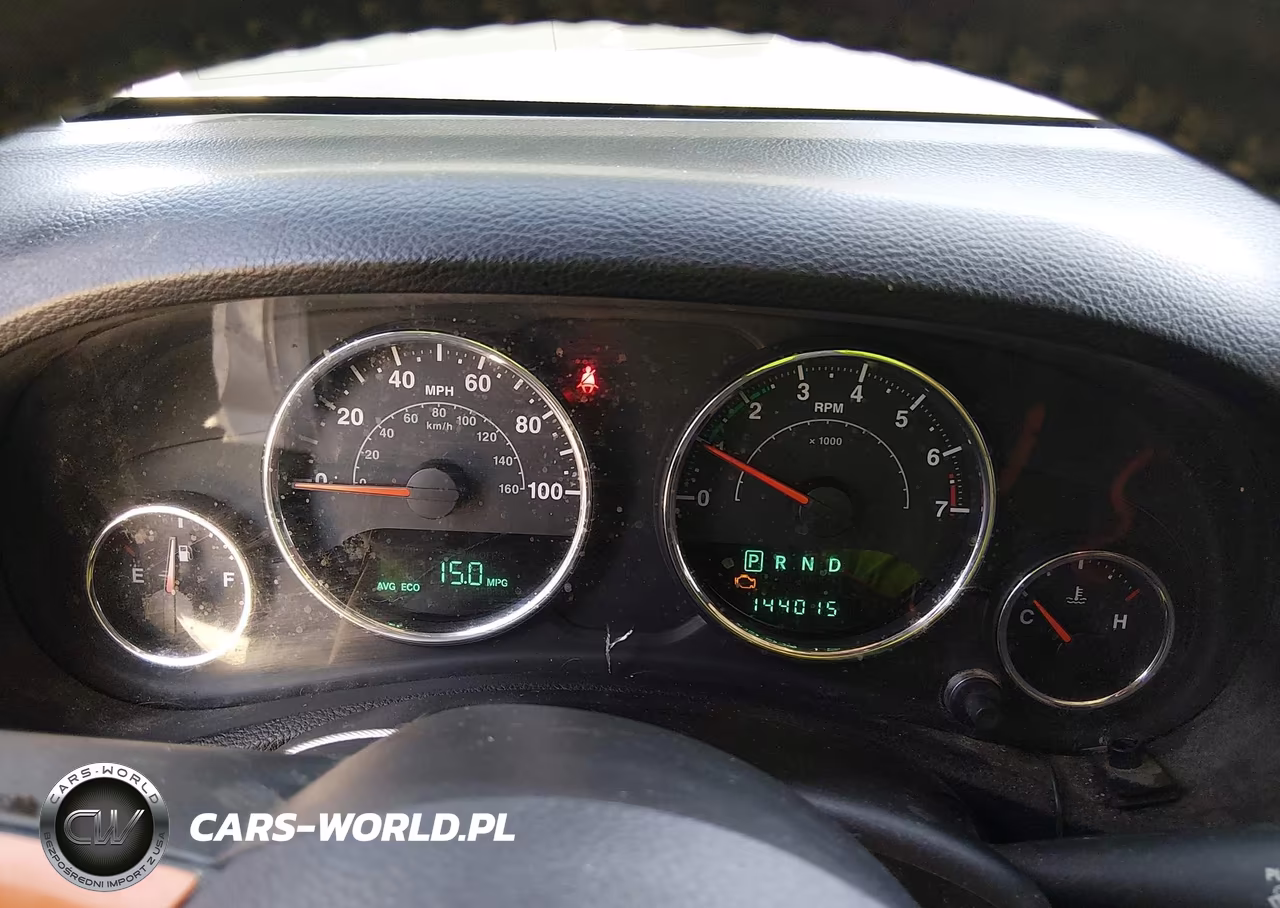 2012 Jeep Wrangler Unlimited Sport VIN:1C4BJWDG8CL200899 - 7