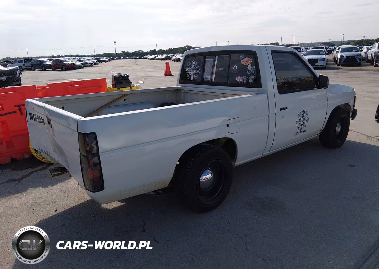 1991 Nissan Truck Short Wheelbase VIN:1N6SD11SXMC425939 - 4