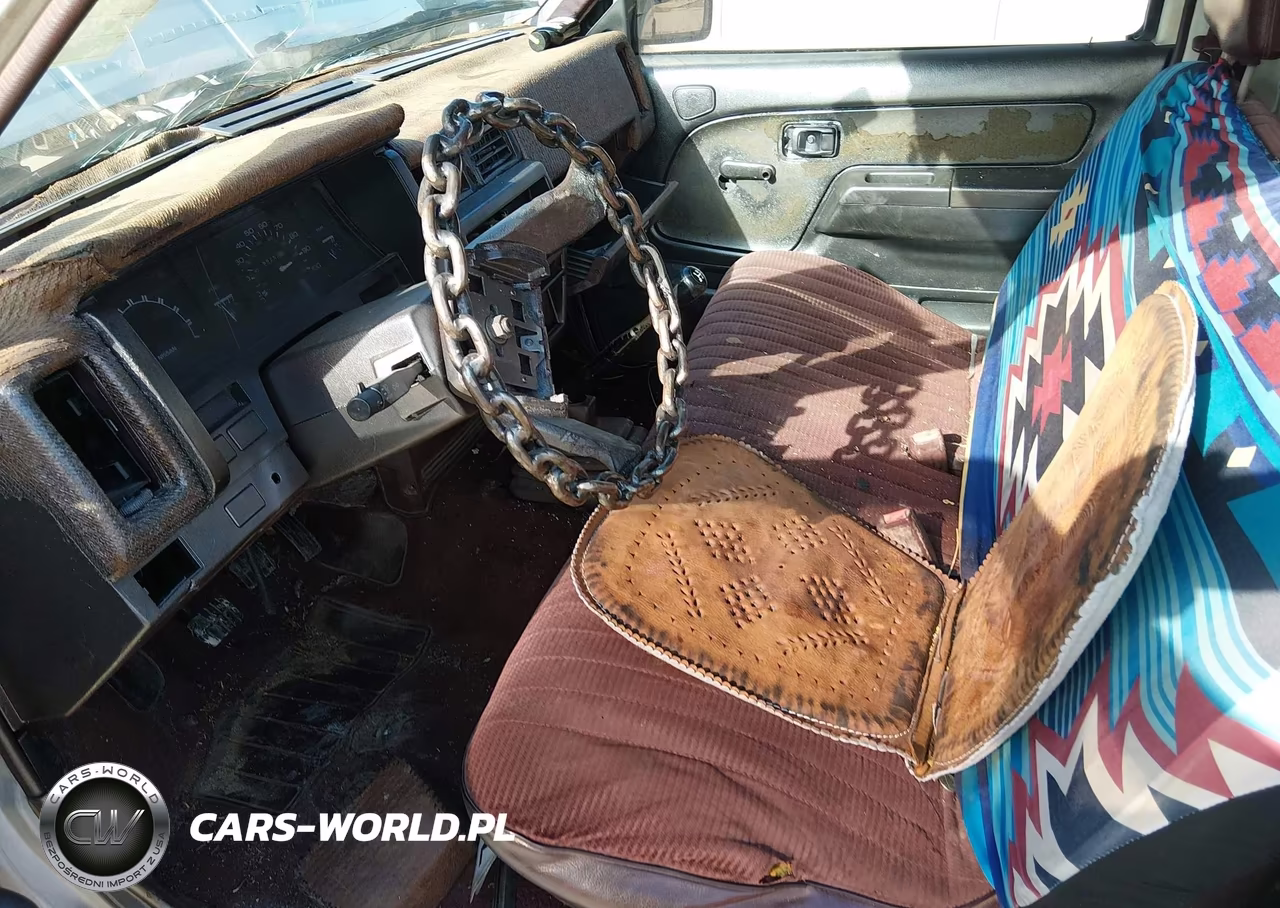 1991 Nissan Truck Short Wheelbase VIN:1N6SD11SXMC425939 - 5