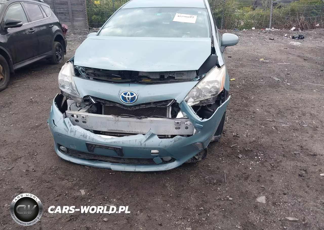 2014 Toyota Prius V Five VIN:JTDZN3EU1E3330998 - 6