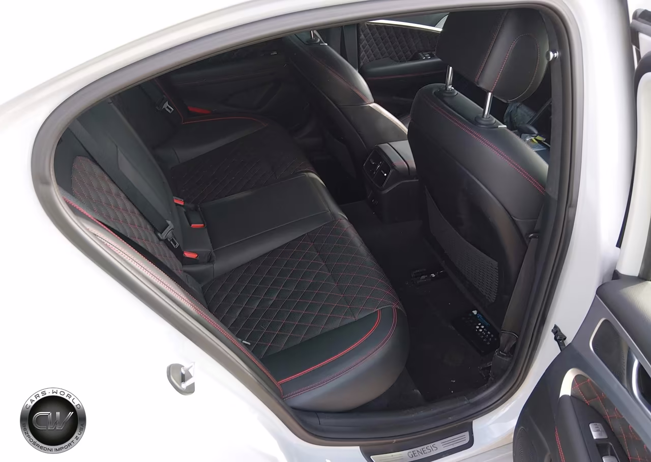 2019 Genesis G70 3.3T Advanced VIN:KMTG34LE9KU026145 - 8