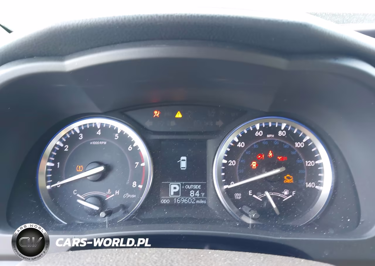 2015 Toyota Highlander Le Plus V6 VIN:5TDBKRFH4FS154415 - 7
