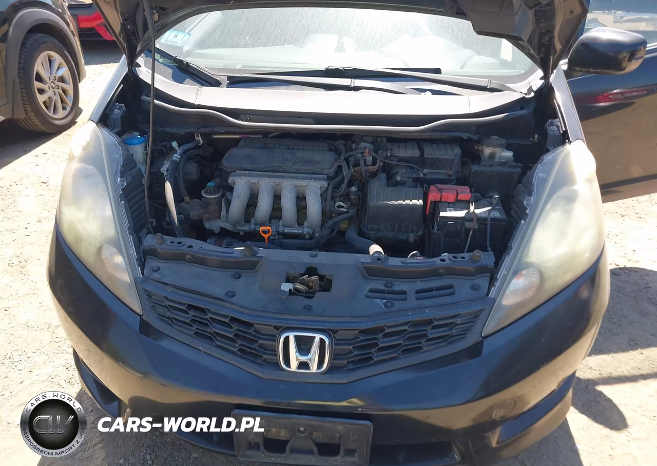 2012 Honda Fit Sport VIN:JHMGE8H51CC006101 - 10