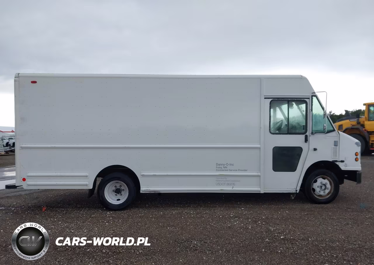 2007 Freightliner Chassis M Line Walk-In Van VIN:4UZAAPCP47CY69014 - 13