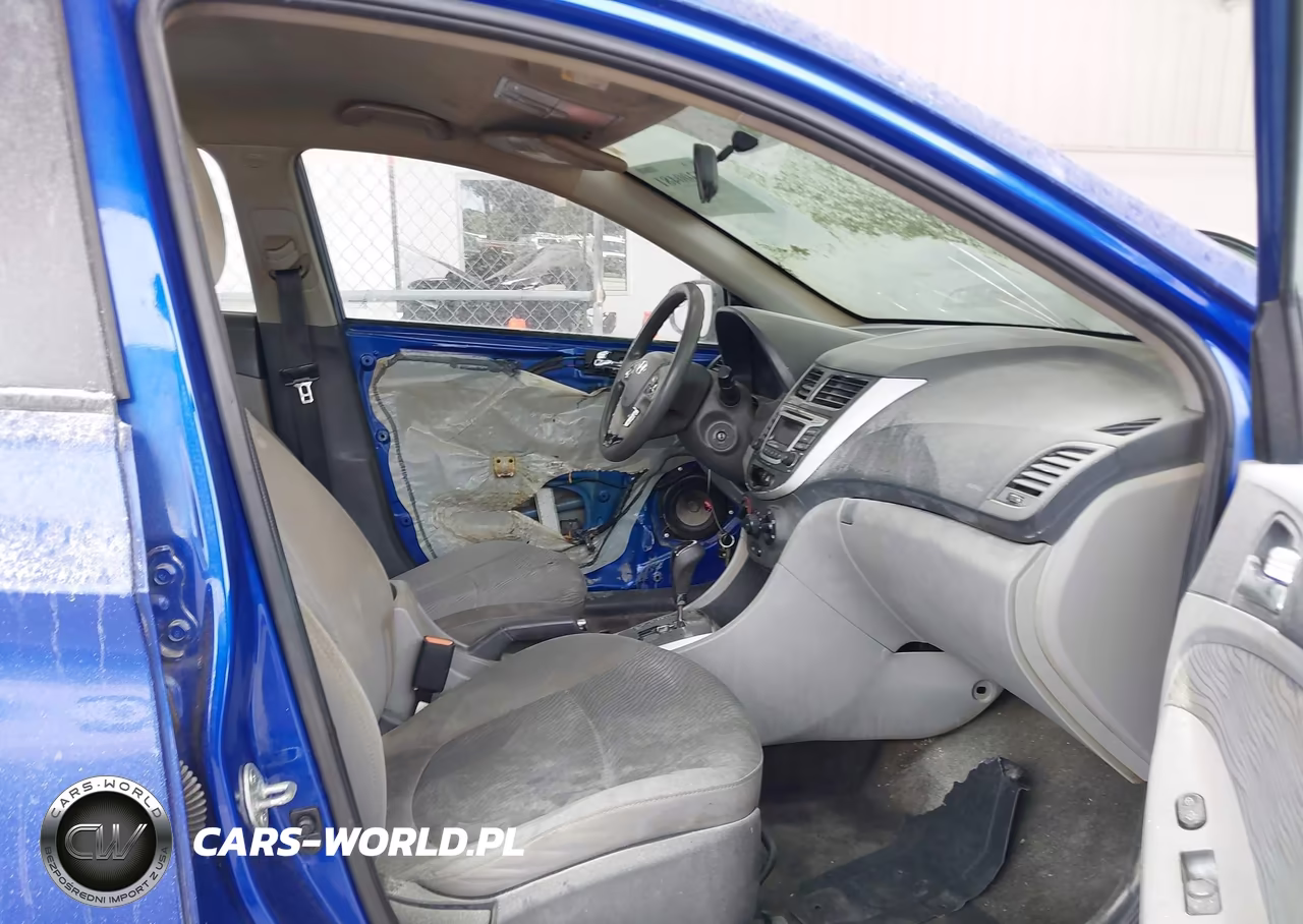 2014 Hyundai Accent Gls VIN:KMHCU4AE3EU608190 - 5