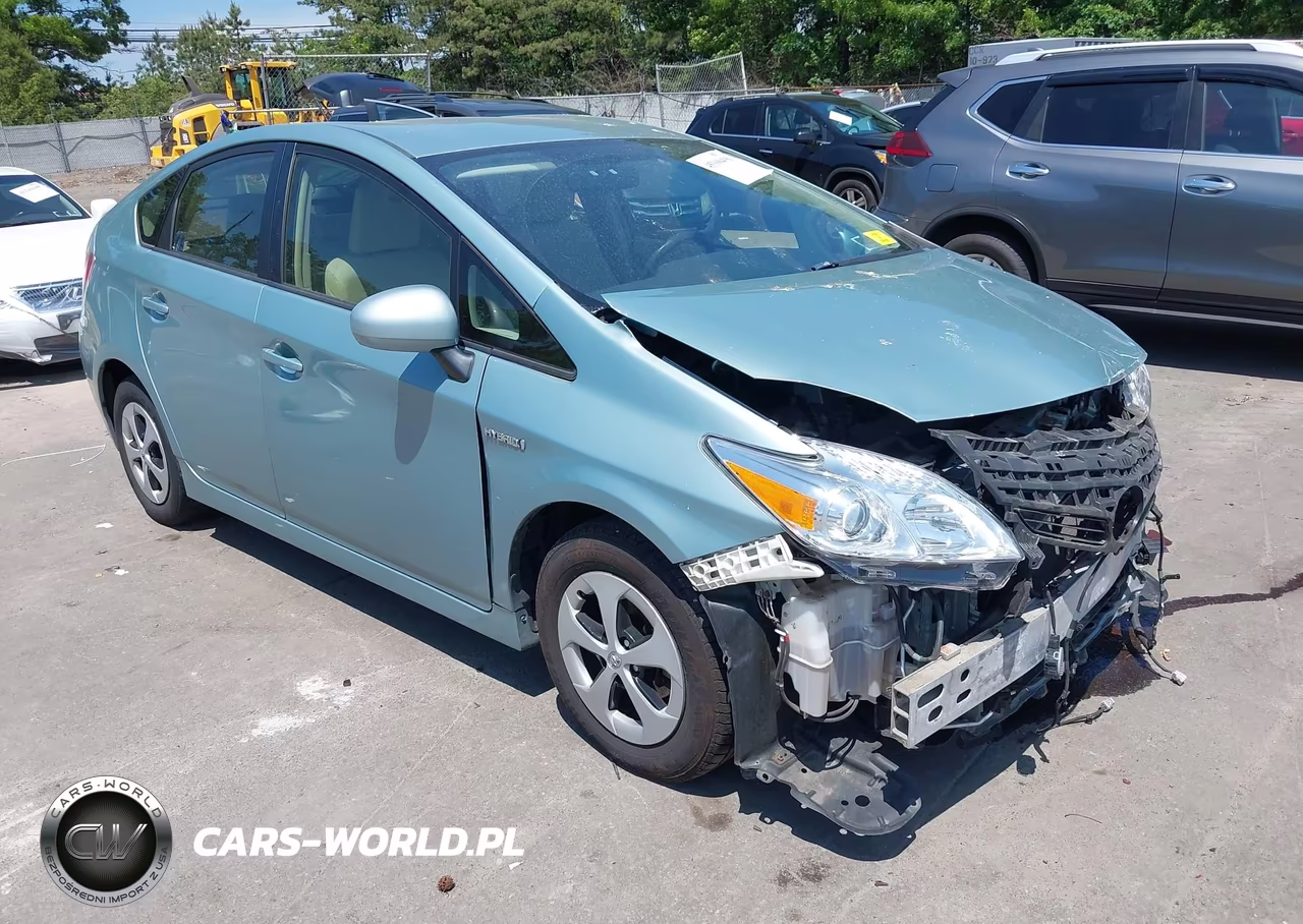 2014 Toyota Prius Two – zdjęcie 1 z 18