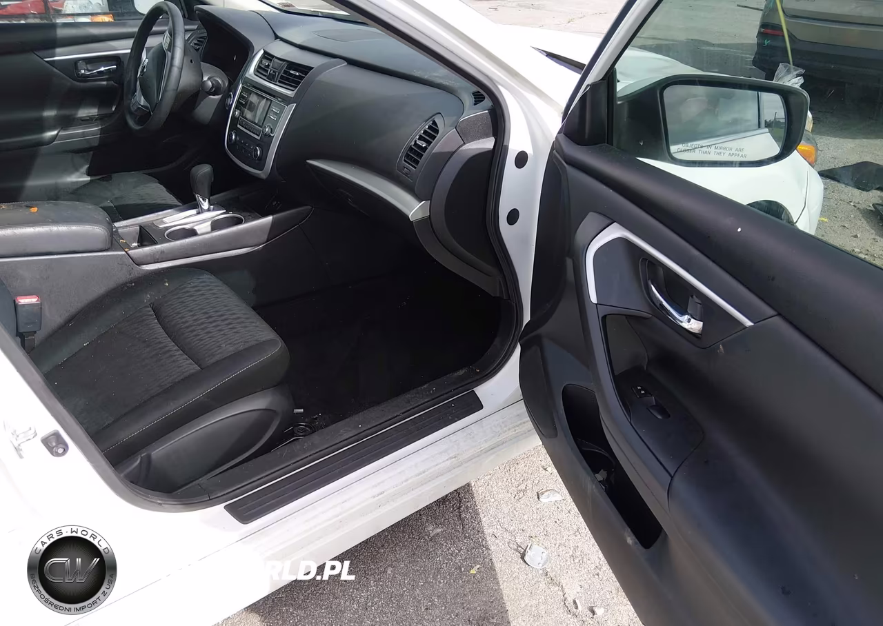 2018 Nissan Altima 2.5 S VIN:1N4AL3AP4JC142625 - 5