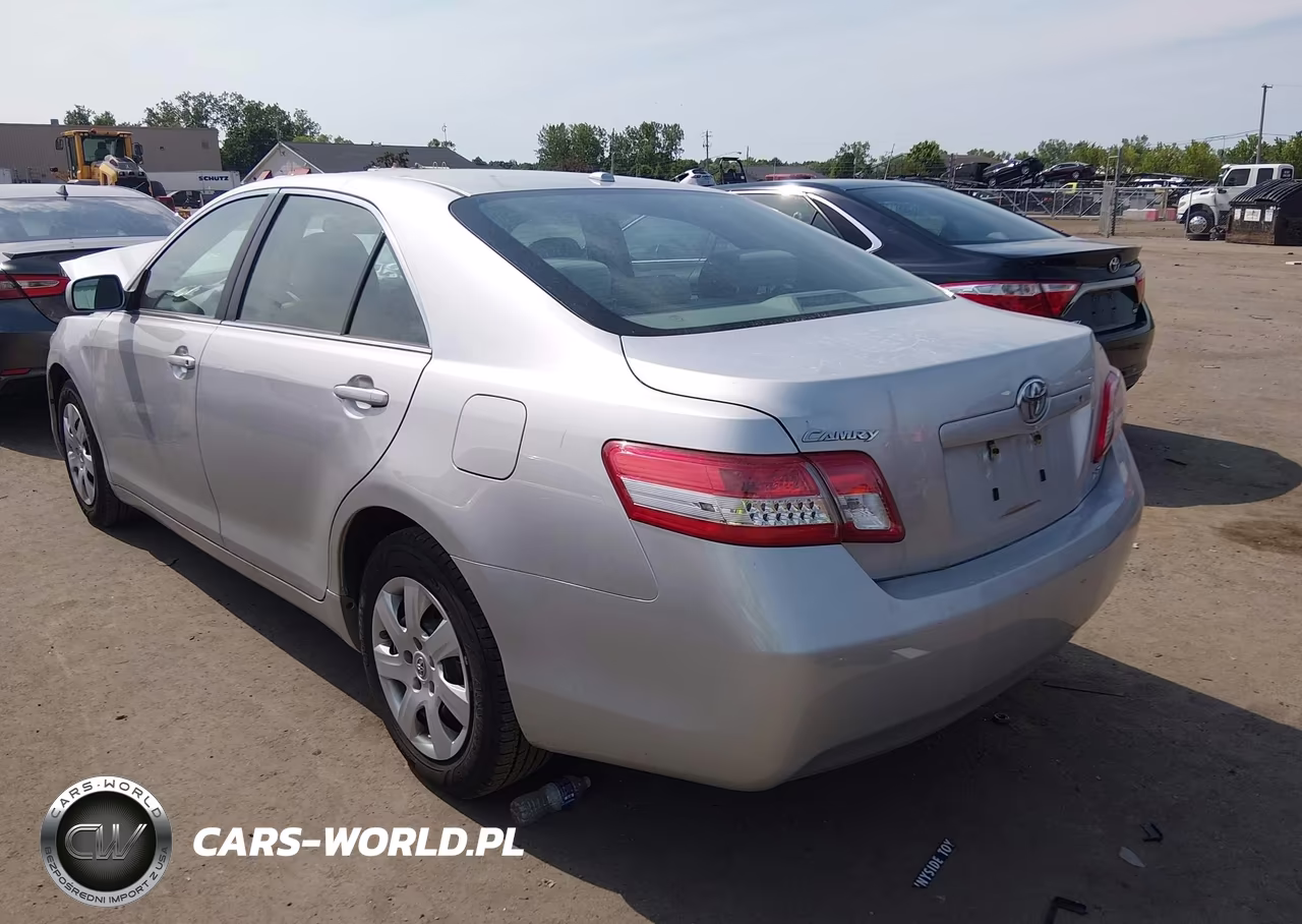2011 Toyota Camry Le VIN:4T1BF3EK4BU668720 - 3