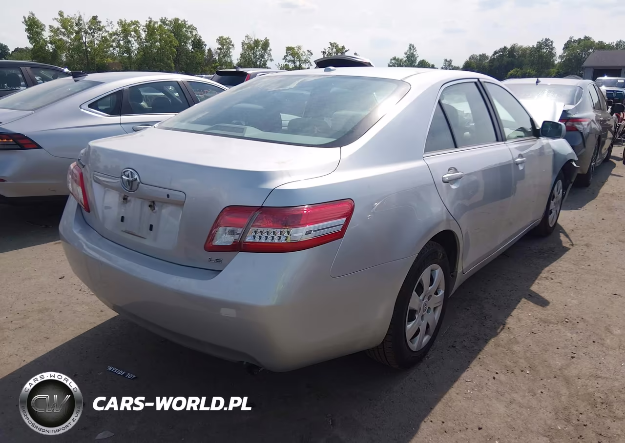 2011 Toyota Camry Le VIN:4T1BF3EK4BU668720 - 4